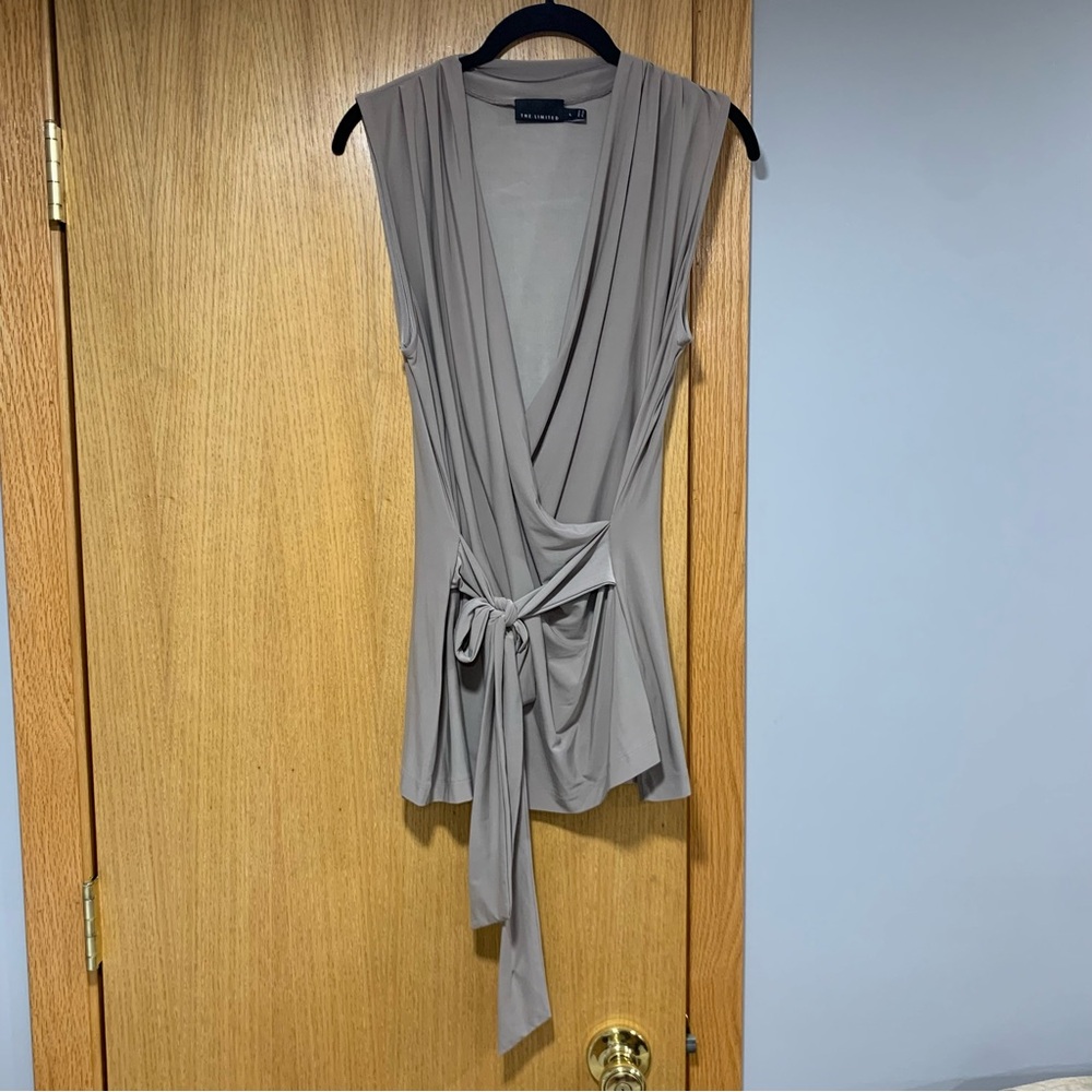 The Limited Sleeveless Wrap Shirt With a Tie - Size Large